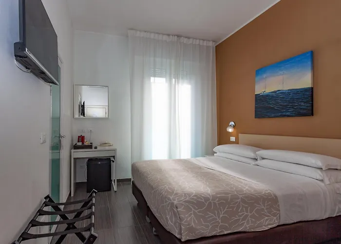 Spiaggia MarconiAlbergo